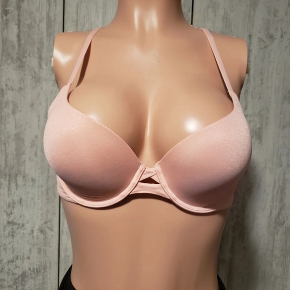 Victoria's Secret Perfect Shape push-up bra - Picture 3 of 9